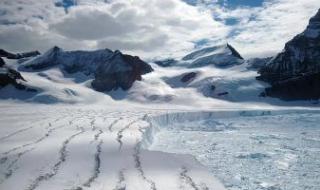 ذوبان الجليد فى القطب الجنوبى سيؤدى إلى إبطاء تيار عالمى فى أعماق المحيطات