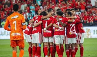 عاجل.. الأهلي يحسم موقفه من ضم "الدبابة الإفريقية" في الصيف