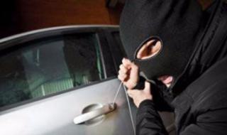 التحقيقات: لص بطاريات السيارات فى منطقة التبين نفذ 3 جرائم سابقة