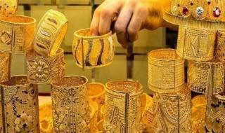 التموين تزف بشرى سارة للمواطنين بشأن أسعار الذهب الفترة المقبلة (فيديو)الأربعاء 10/مايو/2023 - 11:59 م
اسعار الذهب اليوم، قال الدكتور ابراهيم عشماوي مساعد أول وزير التموين، إن اعفاء واردات الذهب من الجمارك بهدف تحقيق الاستقرار في الأسعار بالأسواق لمدة 6 أشهر كمرحلة أولى.