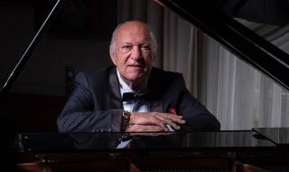 خريطة حفلات الموسيقار عمر خيرت في شهر يونيوالإثنين 05/يونيو/2023 - 04:00 ص
يُحيي الموسيقار الكبير عمر خيرت وفرقة أوركسترا أوبرا القاهرة حفلات موسيقية ضخمة وجديدة فى أجواء خاصة وسط مسارح دار الأوبرا المصرية...