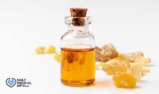 تتعدد فوائد #لبان_الذكر للوجه وللبشرة عموما وذلك من خلال استخدام الزيت المستخلص من هذا النبات... اكتشف ما هي فوائد لبان الذكر للبشرة والوجه؟