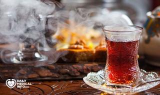 على الرغم من الفوائد المتنوعة لشرب #الشاي، لكن تتعدد أضرار الشاي أيضا والتي تنتج عن الإفراط في تناوله، فتابعوا قراءة المقال للتعرف على أضرار الإفراط في تناول الشاي