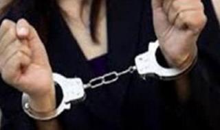 أخفت كمية من الهيروين في سيارتها.. القبض على سيدة بالمطرية