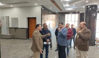 رئيس جامعة الوادي الجديد يتفقد مبنى كلية الزراعة الجديد (صور)الخميس 18/يناير/2024 - 10:08 ص
تفقد الدكتور عبد العزيز طنطاوى رئيس جامعة الوادى الجديد مبنى كلية الزراعة الجديد رافقة فى الجولة عمداء كليتى الزراعة والطب البيطرى وعدد من أعضاء هيئة التدريس مبني كلية الزراعة