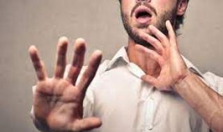 تفسير حلم خروج عظم من الفم في المنام