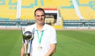 عبد الحميد بسيونى يتسلم تقريرا فنيا من جهاز الطلائع عن فاركو قبل لقاء الدوري