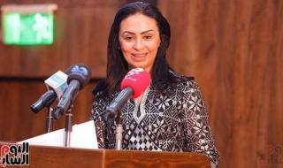 مايا مرسى: سنبحث مع وزير التعليم مقترحا لإنشاء مدرسة لحرفة التلى