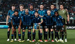 الدوري الأوروبي، أتالانتا يكتسح مارسيليا 3-0 ويتأهل إلى النهائيالخميس 09/مايو/2024 - 11:58 م
نجح فريق أتالانتا الإيطالي في الفوز علي ضيفه مارسيليا الفرنسي بنتيجة 3-0، في المباراة التي جمعتهما على ملعب جيويس، في إياب نصف نهائي الدوري الأوروبي.