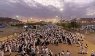 السعودية تُدشن طريقا مطاطيا بين مزدلفة وعرفات لتيسير تنقل الحجاج
