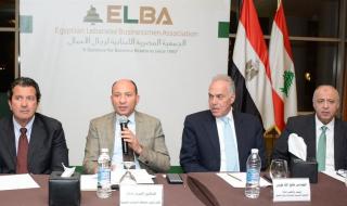 السيد صقر: استحداث "المقاصة المركزية" لتسوية مديونيات الشركات من رصيدها الدائن للجهات الخارجيةالإثنين 18/نوفمبر/2024 - 05:02 م
قال الدكتور السيد صقر نائب رئيس مصلحة الضرائب ، إن الحزمة الأولي من التيسيرات الضريبية، جاءت بمبادرة من مصلحة الضرائب مع تولي الدكتور أحمد كوجك وزارة المالية لوضع مجموعة من الإجراءات التي من شأنها تسهل التعامل مع المجتمع الضريبي، كما أن من أهم ما يميزها انها صدرت من مصلحة الضرائب، ما يعني انها وضعت