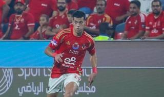 خروج خالد عبد الفتاح ونزول إمام عاشور فى مباراة الأهلى وبلوزداد