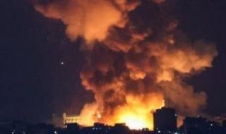 جيش
      الاحتلال:
      استهدفنا
      موانئ
      الحديدة
      ورأس
      عيسى
      والصليف
      ومحطة
      كهرباء
      مركزية