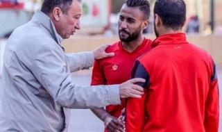 لاعبو
      الأهلي
      غاضبون
      من
      رواتب
      «النجوم
      الجدد»