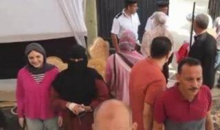 مشهد
      انتخابى
      مميز
      فى
      الحوامدية..
      وناخبون
      يشيدون
      بالتنظيم