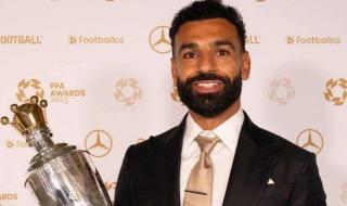 محمد
      صلاح
      يكتب
      التاريخ..
      أفضل
      لاعب
      في
      إنجلترا
      للمرة
      الثالثة
