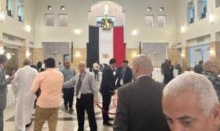 بدء
      تصويت
      المصريين
      فى
      إعادة
      انتخابات
      مجلس
      الشيوخ
      بنيوزيلندا