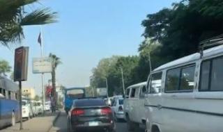 النشرة
      المرورية..
      كثافة
      مرورية
      متحركة
      على
      الطرق
      الرئيسية
      فى
      القاهرة
      والجيزة