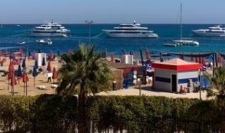 الطقس
      اليوم..
      أجواء
      خريفية
      معتدلة
      وشبورة
      صباحا
      والعظمى
      بالقاهرة
      32
      درجة