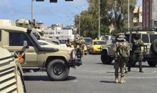 جرحى
      في
      اشتباكات
      مسلحة
      بمصراتة..
      فيديو