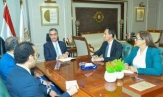 استعدادات
      وزارة
      التموين
      لشهر
      رمضان
      2026..
      توفير
      زيت
      الطعام
      الأبرز