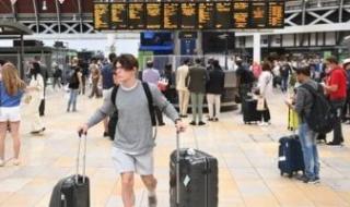 المملكة
      المتحدة
      تعلن
      خفض
      مستوى
      الحماية
      المقدّمة
      للاجئين