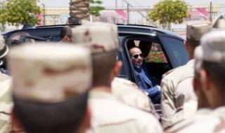 الرئيس
      السيسى
      يتفقد
      مقر
      القيادة
      الاستراتيجية
      بالعاصمة
      الجديدة..
      صور
      وفيديو