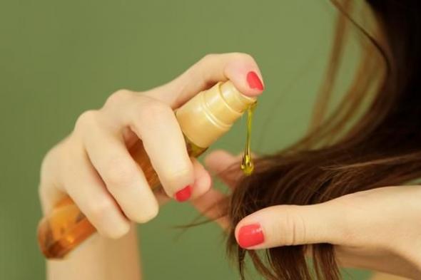 كيفية استخدام زيت التين الشوكي لترطيب وتكثيف وحماية الشعر؟