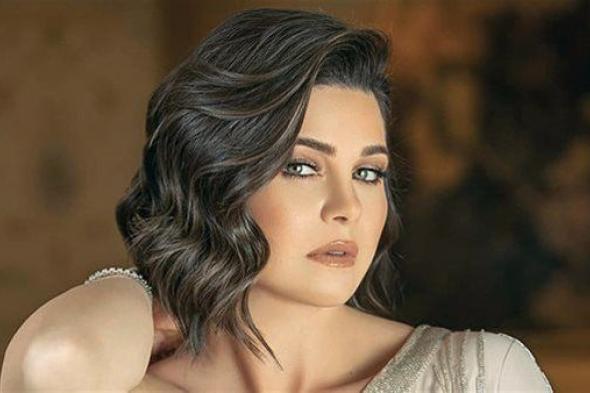 يسرا اللوزي تخطف الأنظار بأحدث ظهور