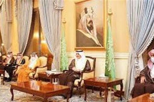 تفاصيل اجتماع أمير تبوك بالمواطنين في اللقاء الأسبوعي