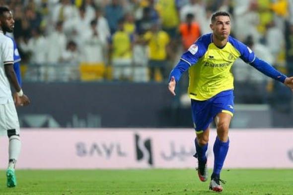 رونالدو يقود النصر للفوز على الشبابواصل النصر تمسكه بالمنافسة على لقب الدوري السعودي للمحترفين لكرة القدم بعد انتصاره على الشباب 3-2 في مباراة مثيرة ضمن الجولة 28 من المسابقة، يوم ...