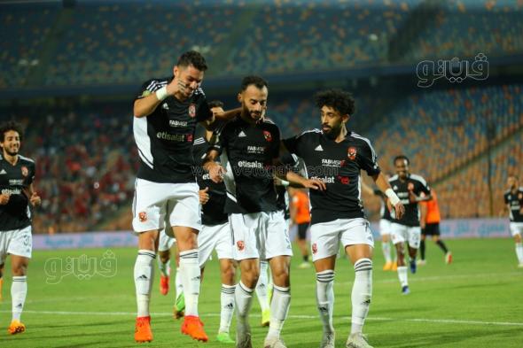 الأهلي يواصل تقدمه بهدفين على البنك بعد مرور 70 دقيقة في الدوريالخميس 29/يونيو/2023 - 11:03 م
الأهلي والبنك الأهلي في المباراة التي تقام على استاد القاهرة الدولي، مساء اليوم الخميس، في الجولة 32 من الدوري المصري الممتاز.