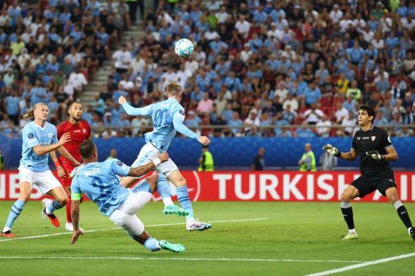 مانشستر سيتي يعادل النتيجة عن طريق بالمر