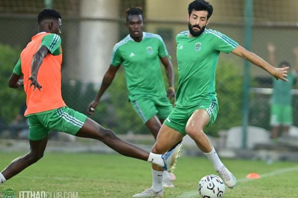 الاتحاد السكندري يواصل تدريباته استعدادا لمواجهة بلدية المحلةالأربعاء 11/أكتوبر/2023 - 10:40 م
واصل الفريق الأول لكرة القدم بنادي الاتحاد السكندري، تدريباته اليومية، على ملعب النادي بمنطقة سموحة، إستعدادا لمباراته القادمة
