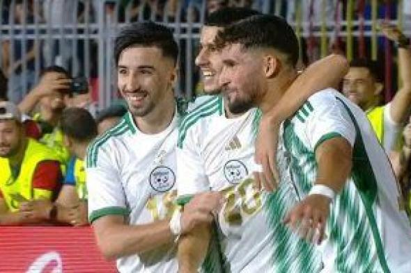 منتخب الجزائر يدمر الرأس الأخضر بثلاثية فى الشوط الأول.. فيديو