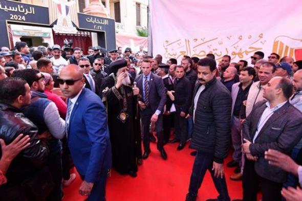 عقب إدلائه بصوته في الانتخابات.. قداسة البابا: الكنيسة تشارك بإيجابية في عملية التصويت باعتبارها جزء من الوطن