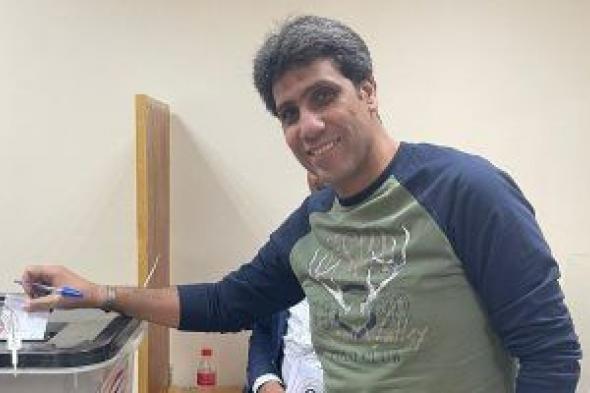 سامى الشيشيني يدلى بصوته فى الانتخابات الرئاسية بمدينة الإنتاج الإعلامى