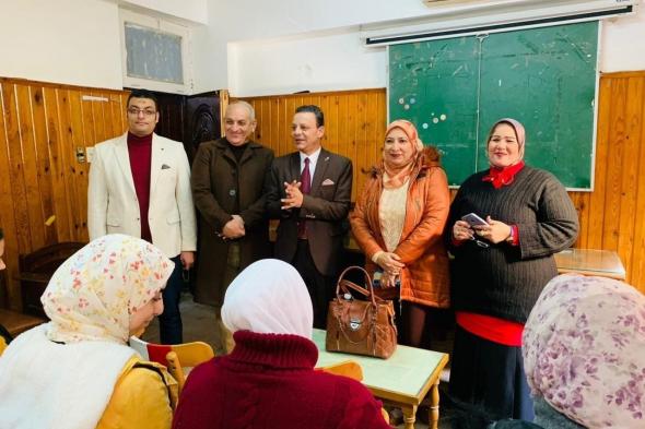 صندوق مكافحة الإدمان بالبحيرة ينفذ عدة مبادرات للتوعية بقضايا التعاطي (صور)الإثنين 15/يناير/2024 - 10:52 م
أكدت الدكتورة  نهال بلبع - نائب محافظ البحيرة على ضرورة تضافر كافة الجهود وتكثيف برامج وخطط التوعية لدى جميع فئات المجتمع بالآثار السلبية ومخاطر الإدمان وكيفية الوقاية والعلاج من تلك