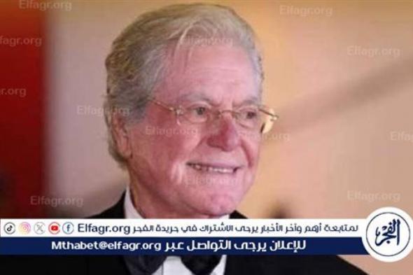 لهذا السبب.. حسين فهمي يرفع دعوى قضائية ضد إحدى الشركات العقارية