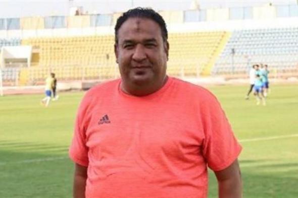 تامر عبدالخالق يكشر عن أنيابه للاعبي أورانج