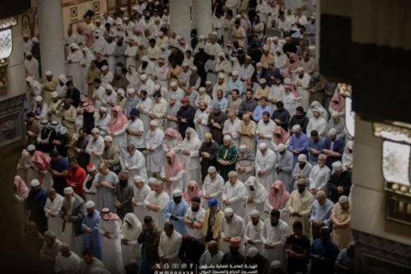 مشاهد من صلاة التراويح في المسجد الحرام والمسجد النبوي