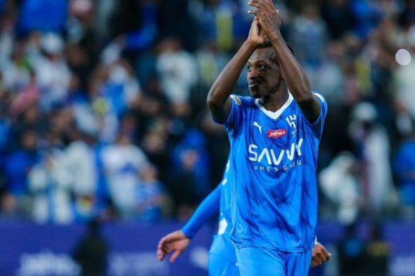 الهلال يخسر سعود عبد الحميد أمام الشباب