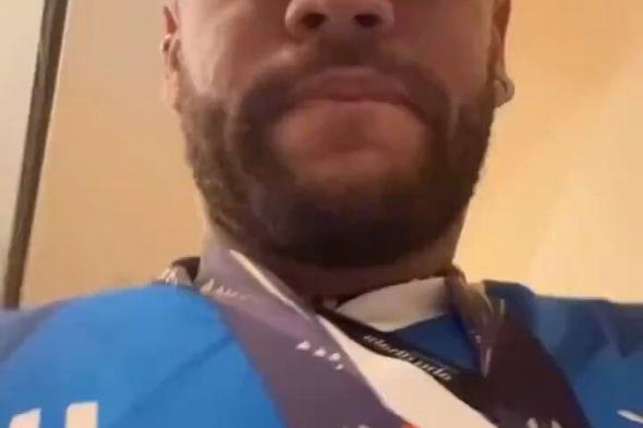 نيمار بعد أول لقب مع الهلال: "الأمر مثلما كان عليه في المدرسة، حيث يقوم الزملاء بكل العمل، وأكتفي أنا بتسلّم النتيجة"