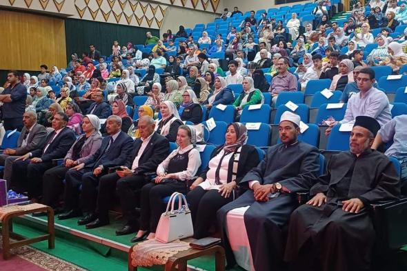 تعليم الإسماعيلية تختتم معرض الأنشطة المدرسية 2024 (صور)السبت 20/أبريل/2024 - 08:59 م
في إطار الجهود التي تقوم بها مديرية التربية والتعليم في محافظة الإسماعيلية بقيادة الدكتور محمد بحيري