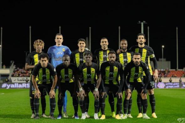 الهلال يفوز على اتحاد جدة ويتأهل لنهائي كأس الملك السعوديالثلاثاء 30/أبريل/2024 - 11:18 م
حقق الهلال فوزا مستحقا على اتحاد جدة بهدفين مقابل هدف في اللقاء الذي إنتهى قبل قليل على ملعب الجوهرة المشعة ضمن نصف نهائي كأس الملك السعودي .