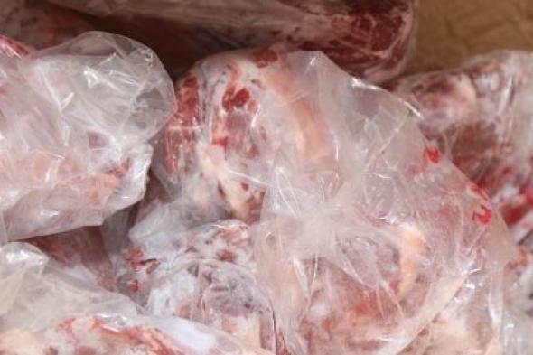 توزيع 2 طن لحوم من صكوك الأوقاف بمراكز محافظة كفر الشيخ.. صور