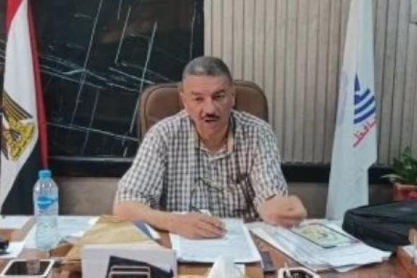 إحالة مدير مدرسة ومعلم بتعليم نجع حمادى للشئون القانونية لتشاجرهما باليد
