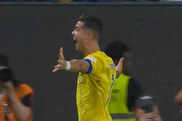 رونالدو يحطم رقم حمد الله القياسي في الدوري السعودي