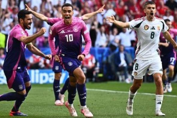 ناجلسمان يشيد بنجم منتخب ألمانيا الشاب موسيالا ويطالب بإبعاده عن الضغوط