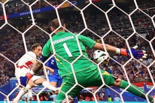 كرواتيا ضد إيطاليا.. مودريتش يهدر ركلة جزاء ويسجل بعدها بدقيقة "فيديو"